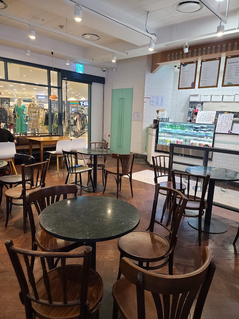 Cafe Mamas Jamsil Branch 1