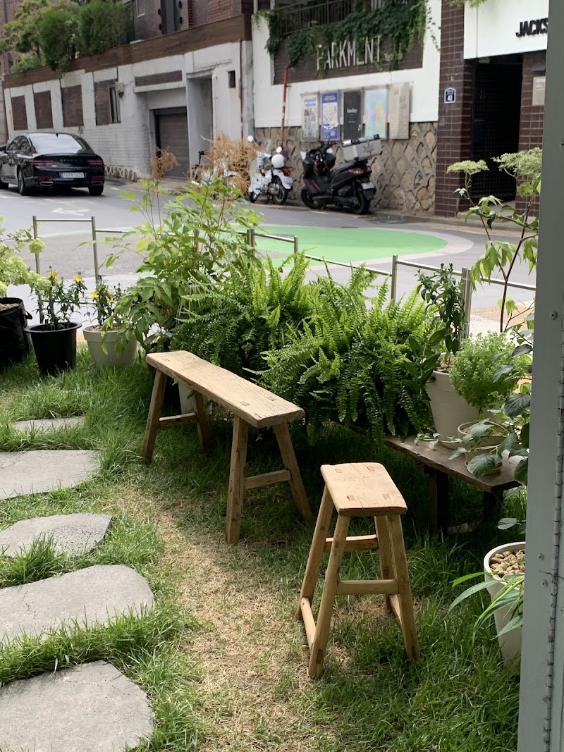 Yeonhee Espresso Bar 1