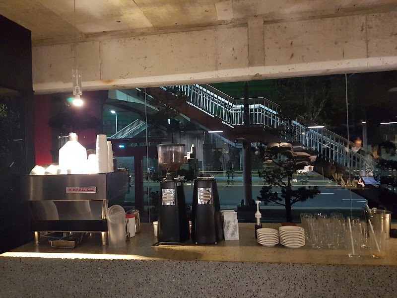 Anthracite Yeonhui Branch 1