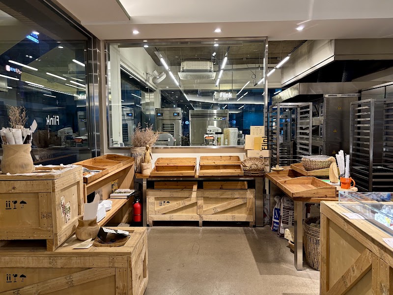 Flink Apgujeong Branch