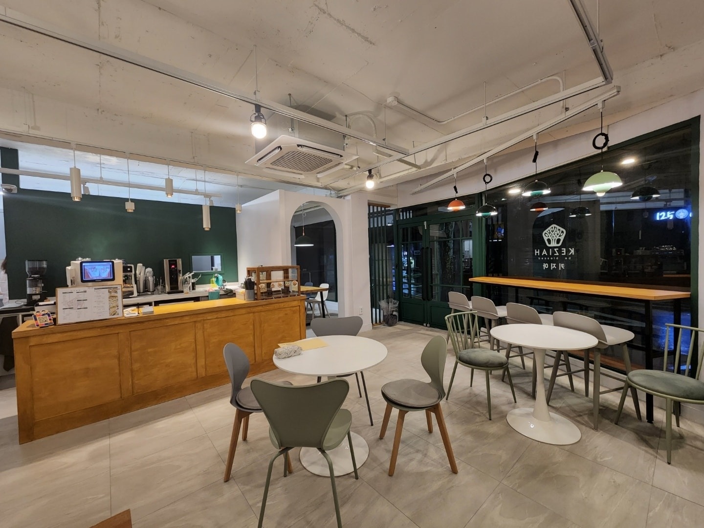 Keyzia Sandwich Cafe Main Branch 1