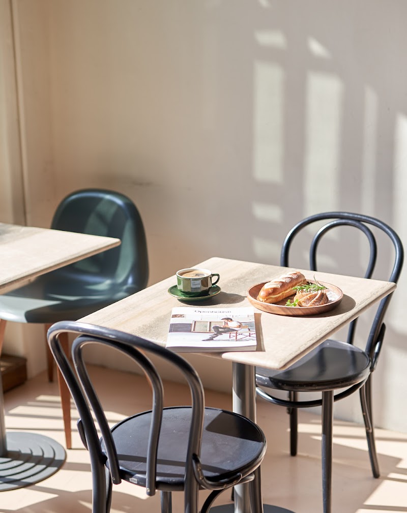 Conti Tulear Dosan Branch 1