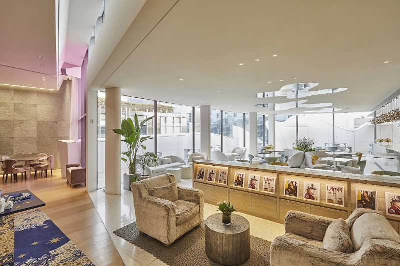 Dior Cafe 1